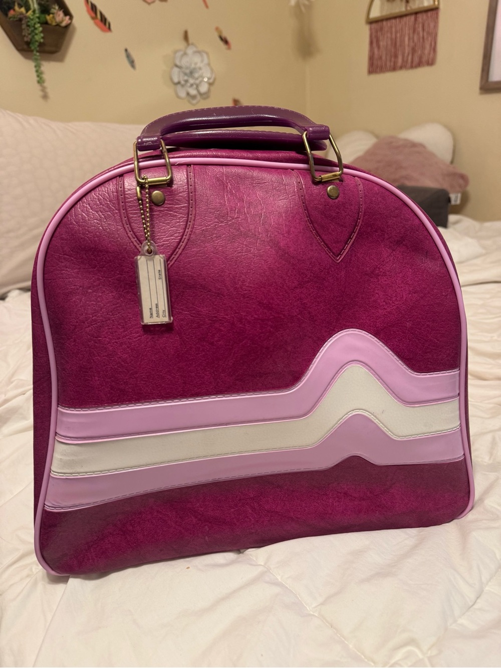 Vintage 70s bowling bag. Fuchsia with purple and white retro stripes.